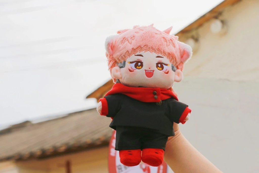 Original Anime Jujutsu Kaisen Itadori Yuji 20cm Cute Cats Pink Hair Plush Doll Body DIY Change 1 - Jujutsu Kaisen AU Store